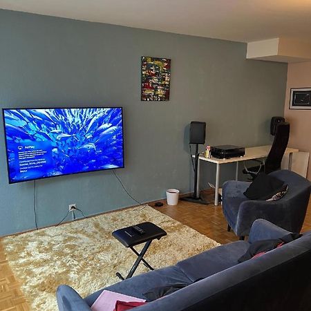 Beautiful Large Studio In Center Of Geneva Free Wifi Apartman Kültér fotó